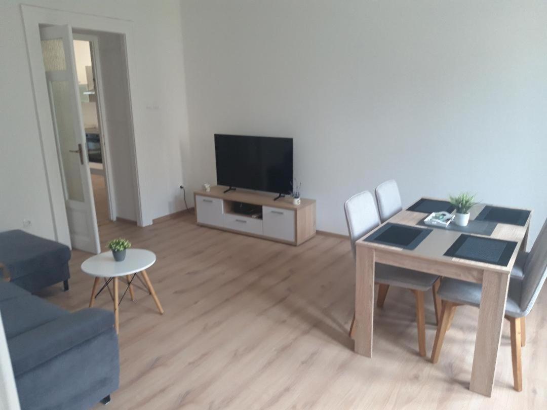 Apartman Matteo Rijeka Buitenkant foto